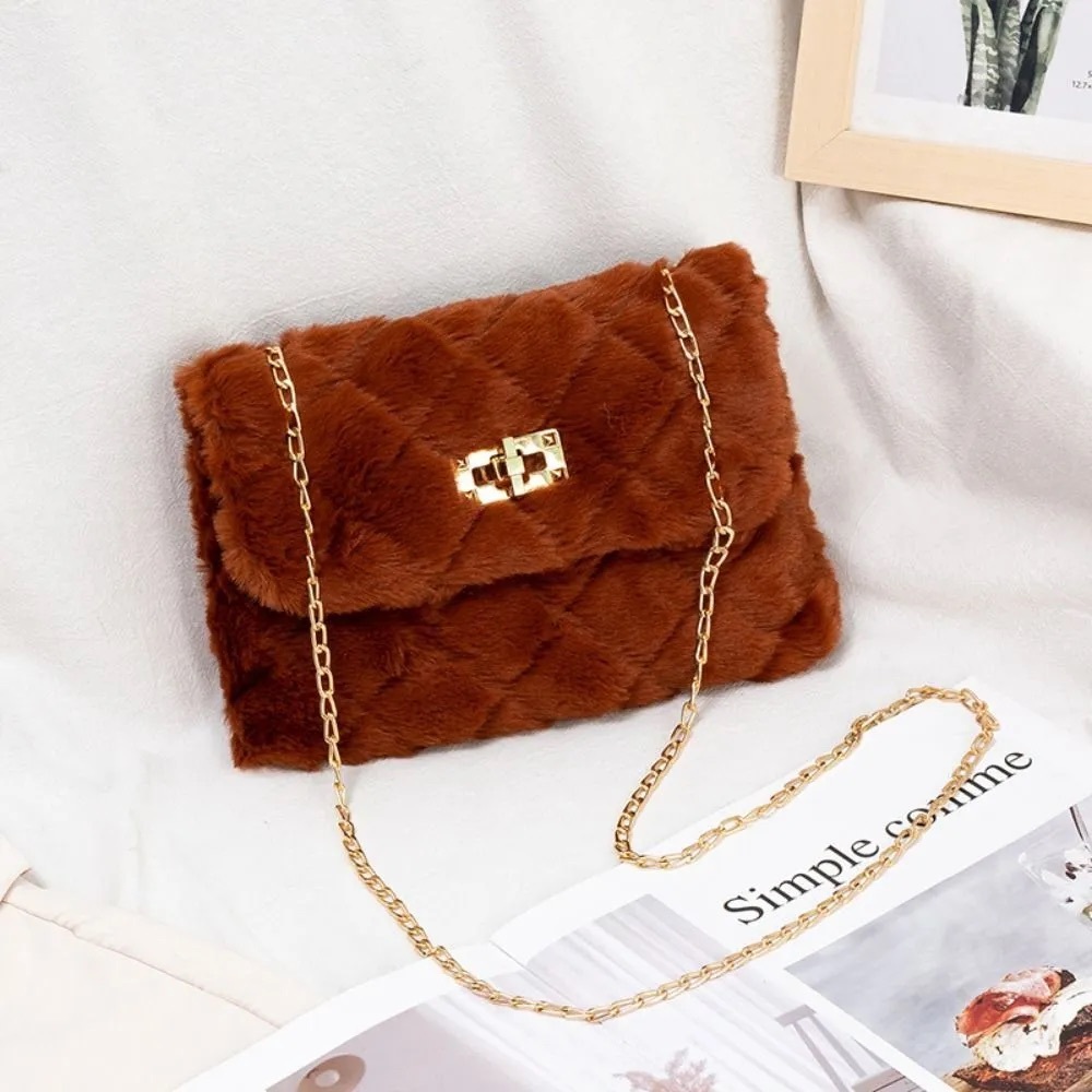 FUR ENVELOPE PURSE IN TEAL